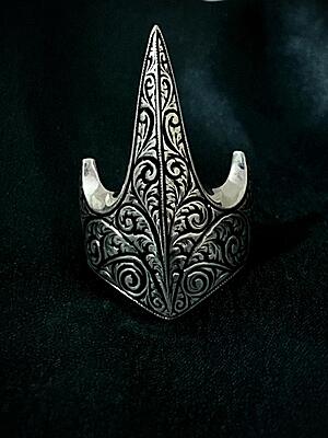 The Oxidised King Crown Ring
