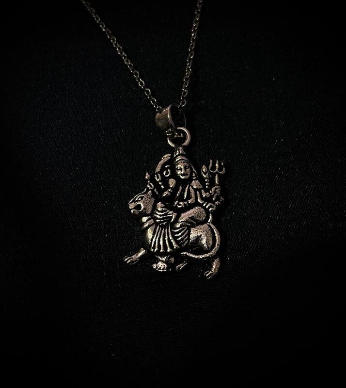 The Goddess Durga Maa Pendant with link chain The Goddess Durga Maa Pendant with link chain