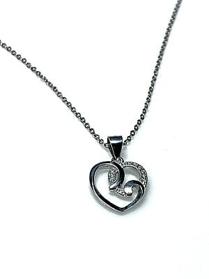 The Cross Heart Pendent with link chain