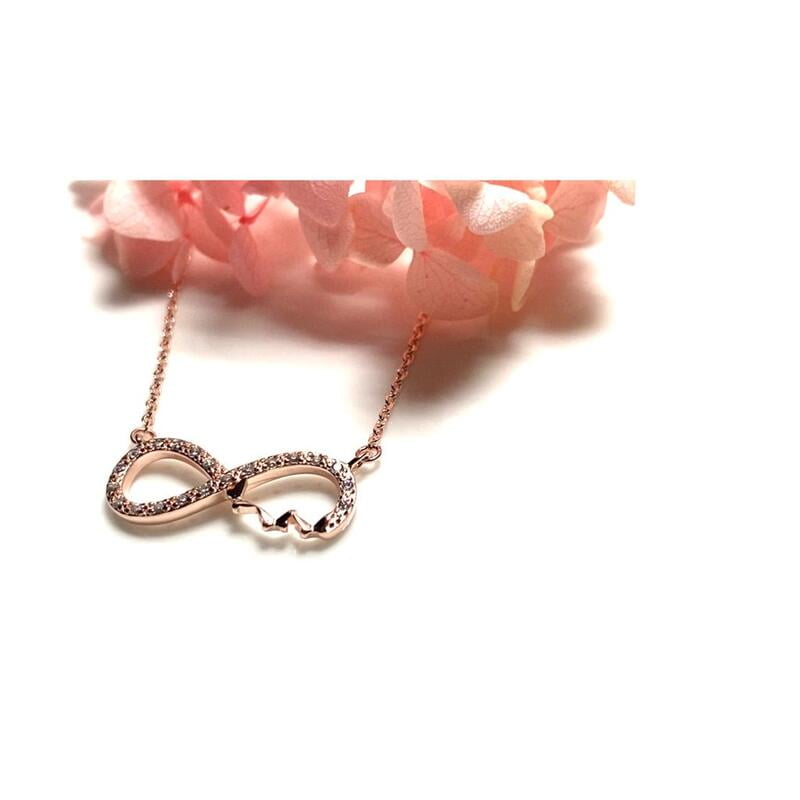 The Rose Gold Infinity Pendent with Link Chain The Rose Gold Infinity Pendent with Link Chain