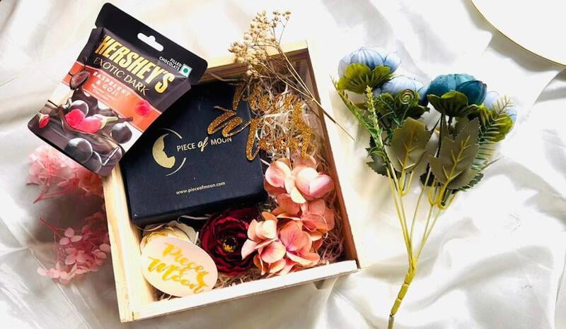 The Premium Hamper Box