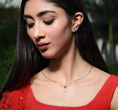 Cute Little Star Pendant Set