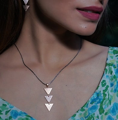 The Triple Triangle Silver Pendant Set