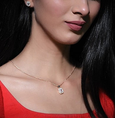 The Quad Crystal Pendant Set