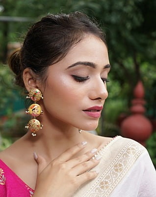 The Amrapali Round Raja Rani Long Danglers
