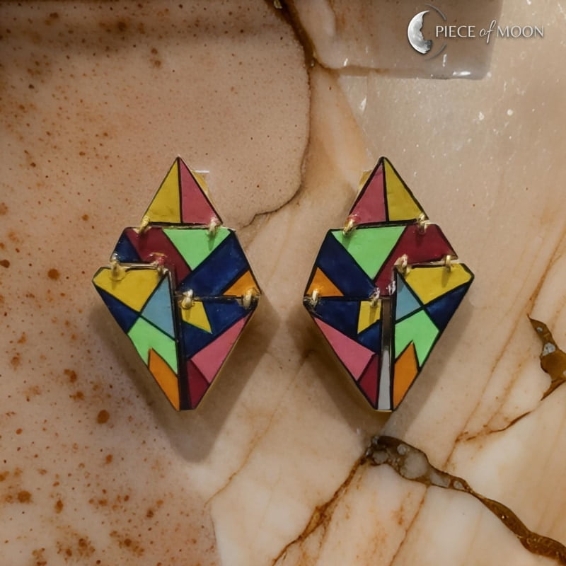 Multi color Kite shaped earing Multi color Kite shaped earing